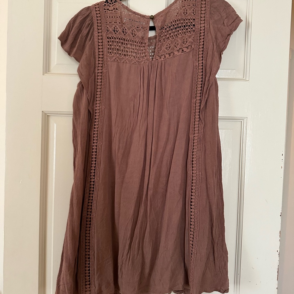 Spring dress - Picture 4 of 8
